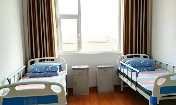 深圳的落户政策_程潇曾确诊精神疾病与梁朝伟传闻早真相大白 精神疾病增强感社会长者参与