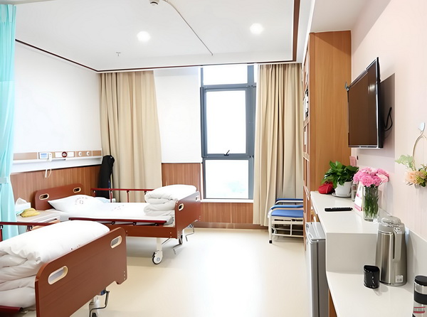 本科毕业生入户深圳有多少钱_王欣瑜拒绝和裁判握手引发淡人人设塌房热议,网友破案:被逼急了 退位现“生前事欲实”一